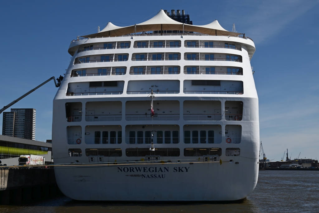 M/S NORWEGIAN SKY (1999)