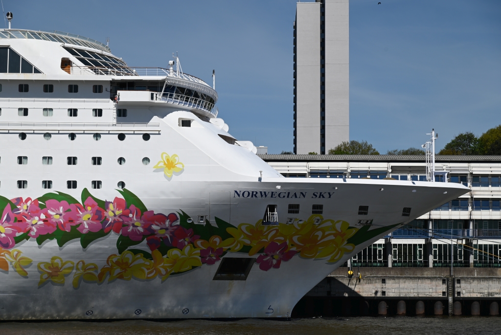 M/S NORWEGIAN SKY (1999)