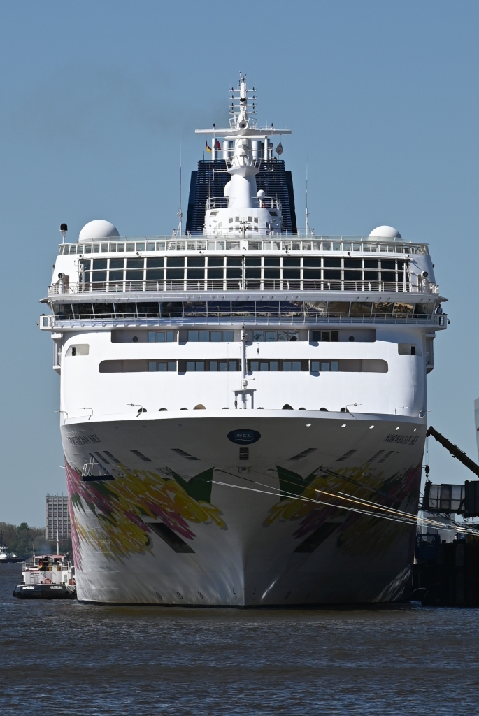 M/S NORWEGIAN SKY (1999)
