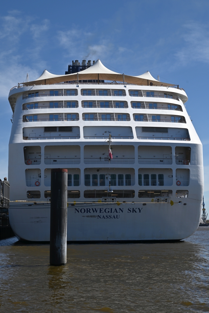 M/S NORWEGIAN SKY (1999)