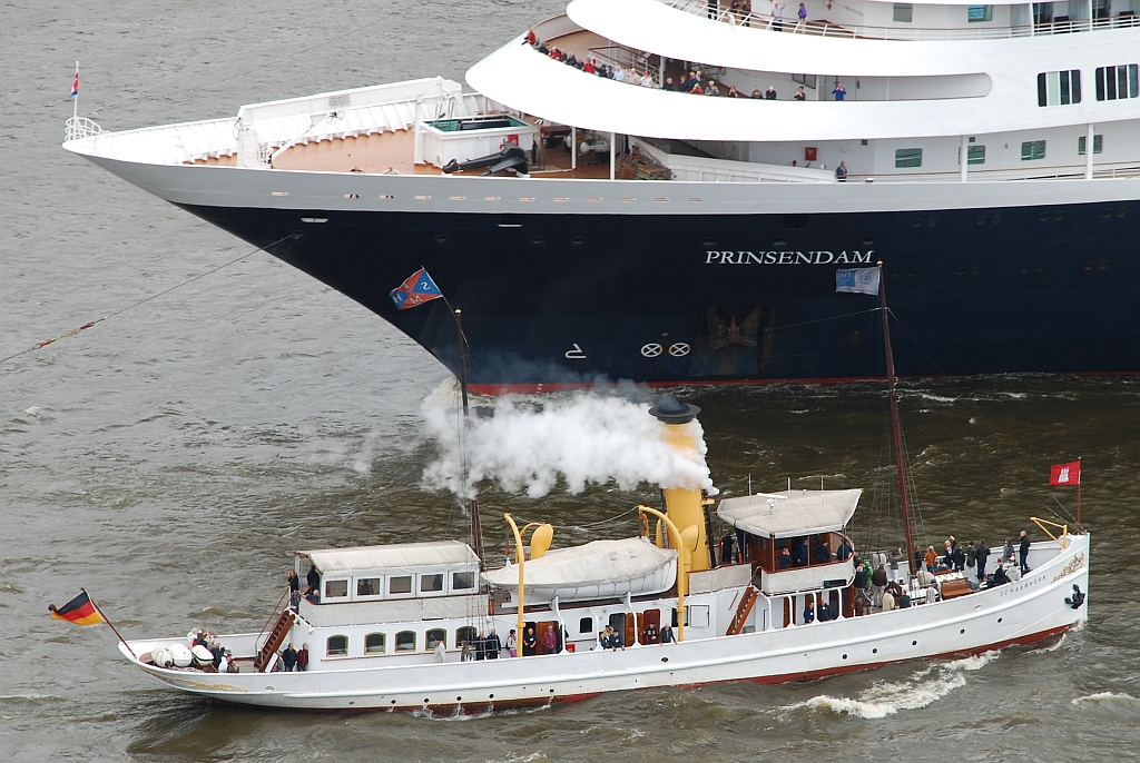 D/S SCHAARH�RN (1908) & M/S PRINSENDAM (1988)