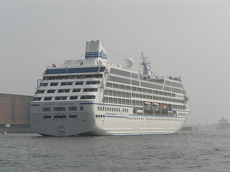 M/S Delphin Renaissance (2000)