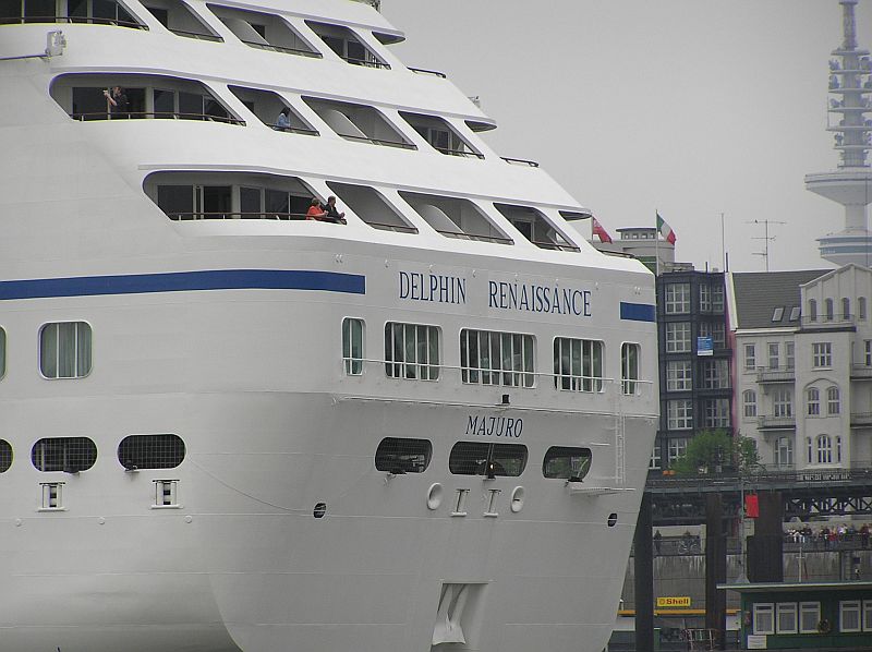 M/S Delphin Renaissance (2000)