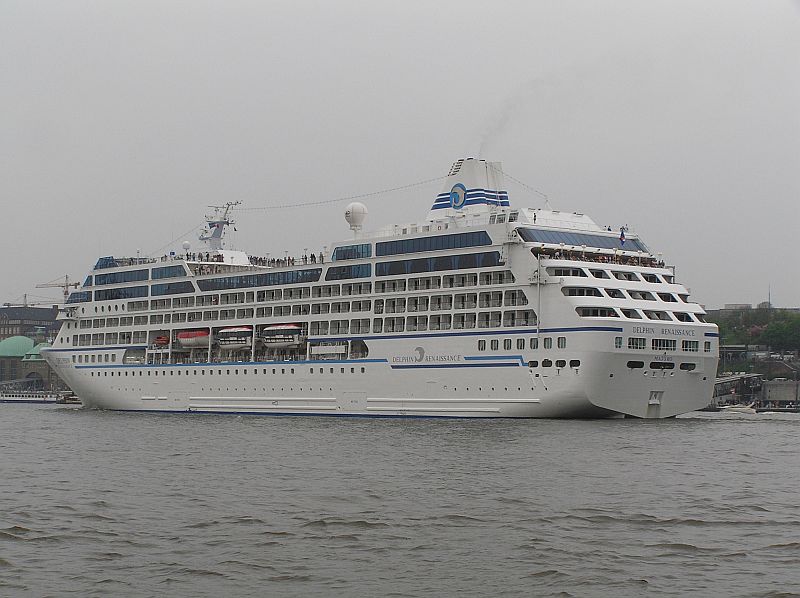 M/S Delphin Renaissance (2000)