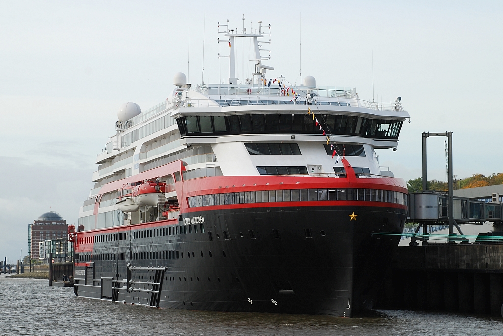 M/S ROALD AMUNDSEN (2019)