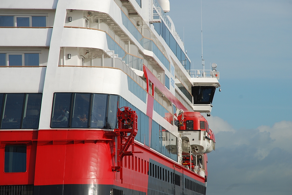 M/S ROALD AMUNDSEN (2019)