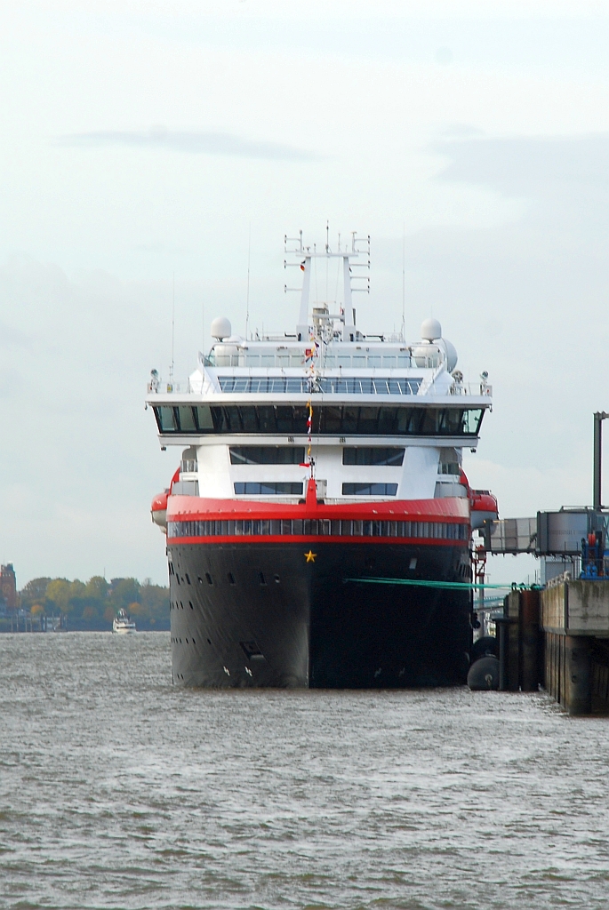 M/S ROALD AMUNDSEN (2019)