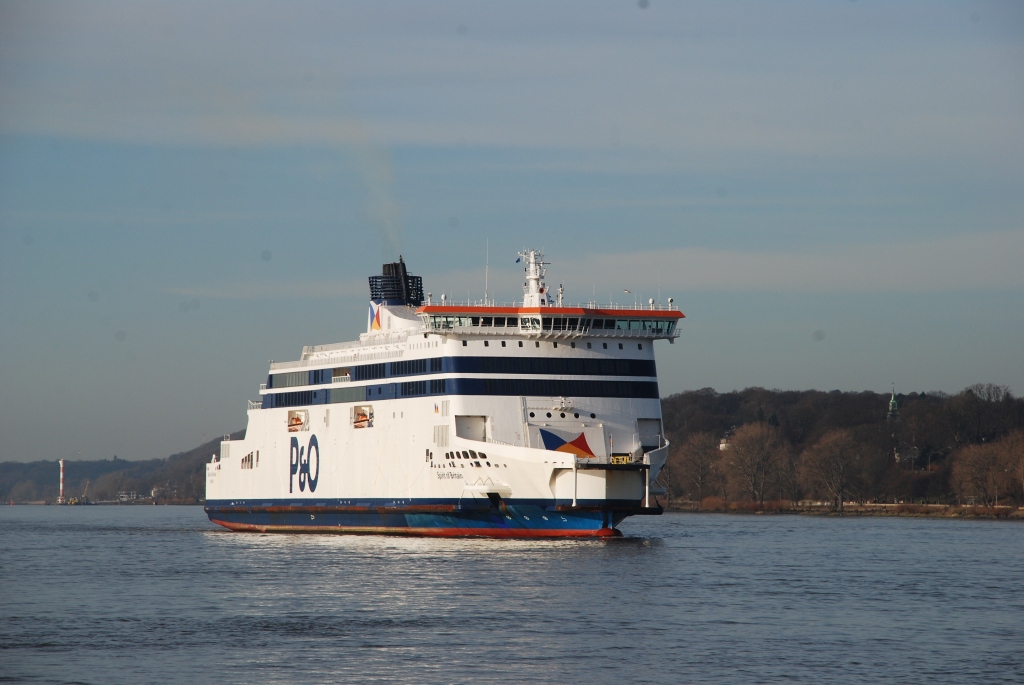 M/F SPIRIT OF BRITAIN (2011)