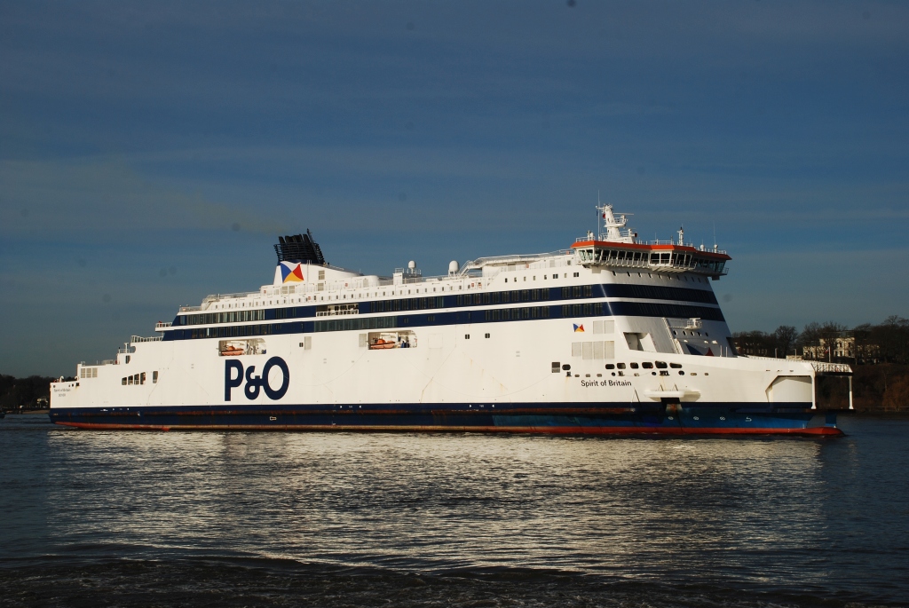 M/F SPIRIT OF BRITAIN (2011)