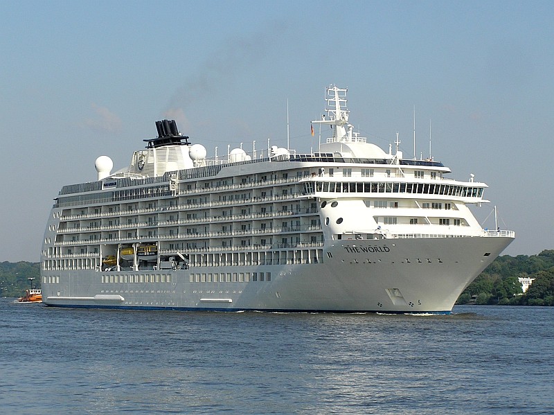 M/S The World (2002)