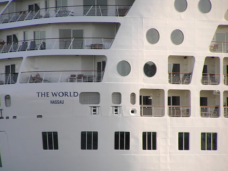 M/S The World (2002)