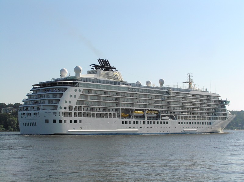 M/S The World (2002)