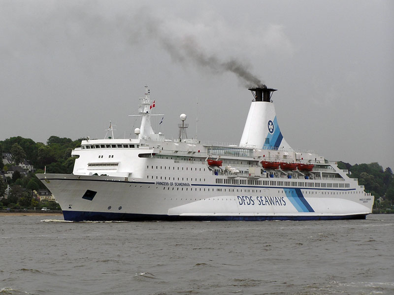M/F Princess Of Scandinavia (1976) -  by Ingo Josten