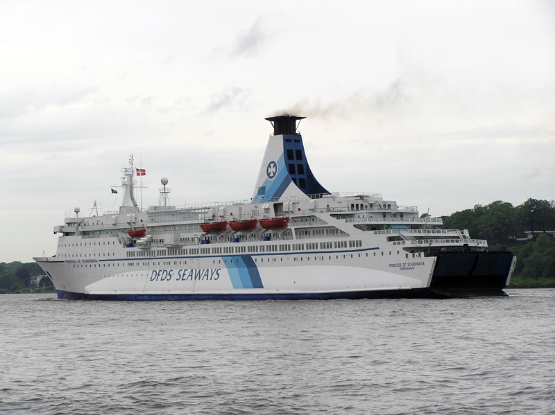 M/F Princess Of Scandinavia (1976) -  by Ingo Josten