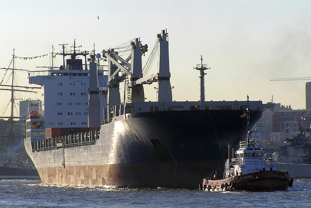 M/S VALDIVIA (2003) & M/S ZP CHALONE (1982)